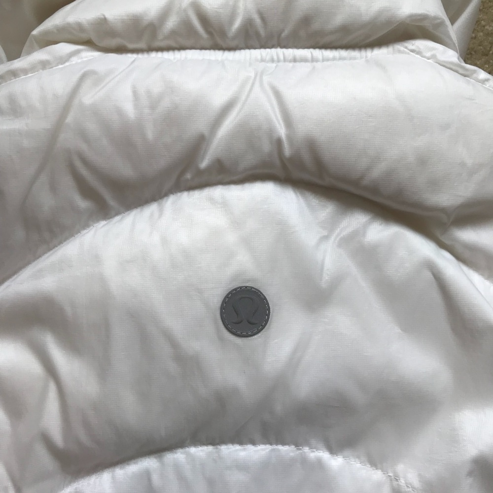 Lululemon down jacket - Picture 4 of 5